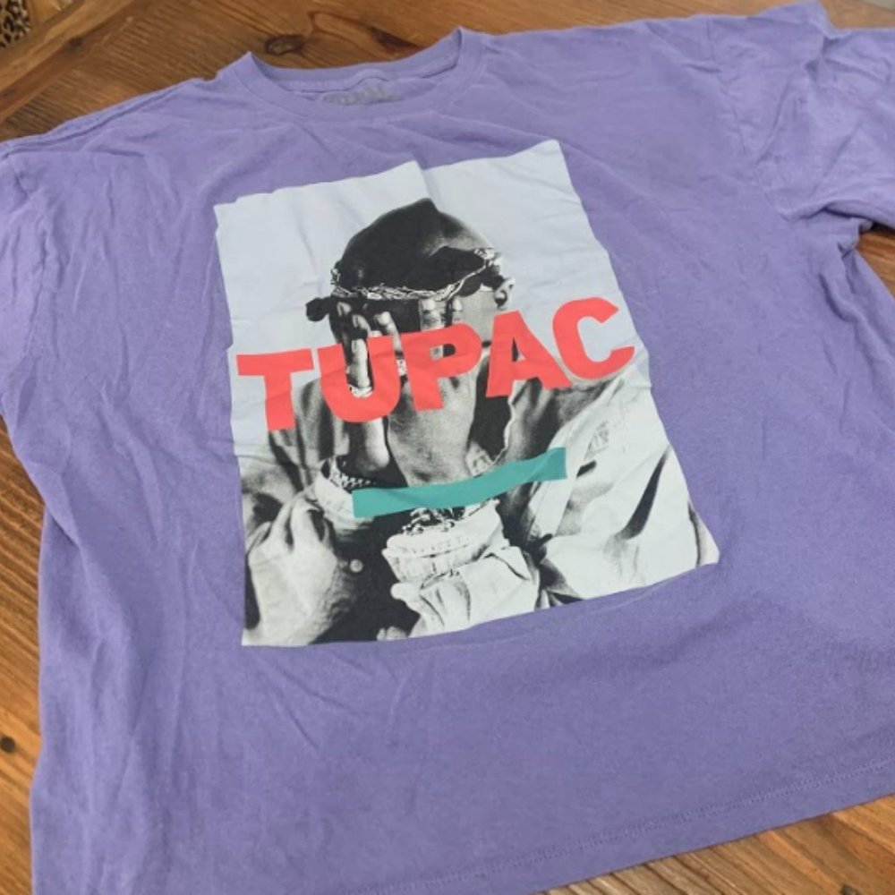 L/XL 2PAC graphic tshirt Target